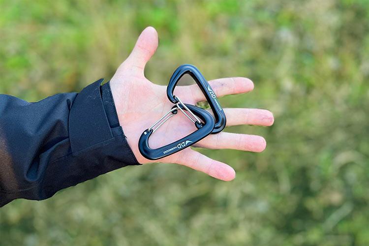 Load image into Gallery viewer, DD Hammock - Karabiners x 2 - Black By DD Hammocks