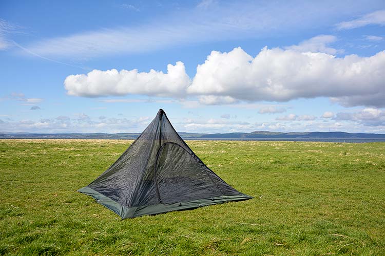 Load image into Gallery viewer, DD SuperLight Pyramid Mesh Tent By DD Hammocks