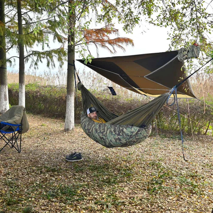 Load image into Gallery viewer, Onewind Hammock Underquilt Protector - Large (Green or Camo) By Onewind Outdoors