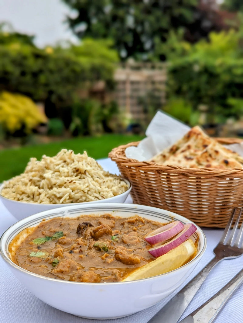 Load image into Gallery viewer, 5 Minutes To Delhi Punjabi Chole Camping Meal (Vegan) By 5 Minutes To Delhi
