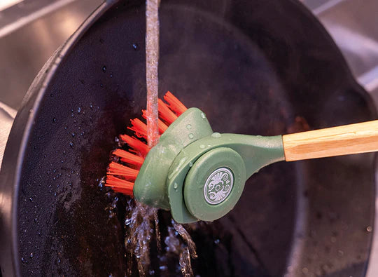Load image into Gallery viewer, Petromax Cast Iron Brush Set By Petromax
