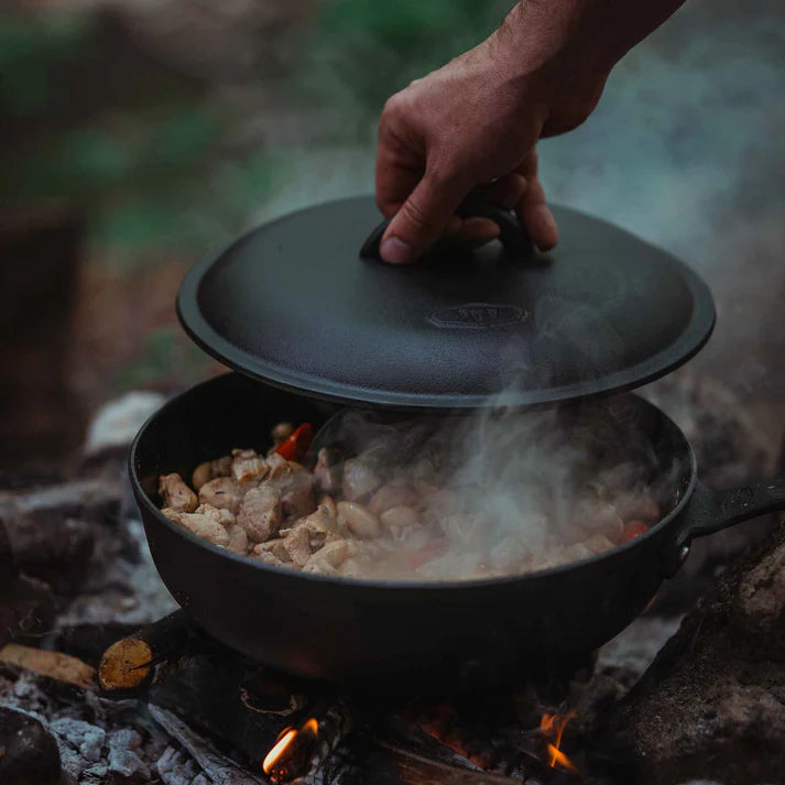 Load image into Gallery viewer, GSI Outdoors Guidecast 10" Cast Iron Cookset By GSI outdoors
