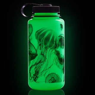 Load image into Gallery viewer, Nalgene 32oz / 1L Wide Mouth Sustain Water Bottle GLO WYLD Black Jellyfish By Nalgene
