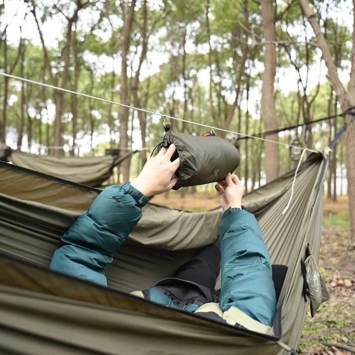 Load image into Gallery viewer, Onewind Camping Stuff Sack and Hammock Ridgeline Organiser By Onewind Outdoors
