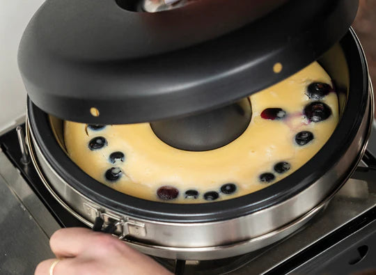 Load image into Gallery viewer, Petromax Dimego Camp Oven By PetroMax
