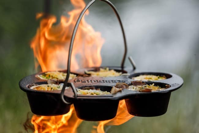 Load image into Gallery viewer, Petromax Muffin Mould Cast Iron Pan By PetroMax
