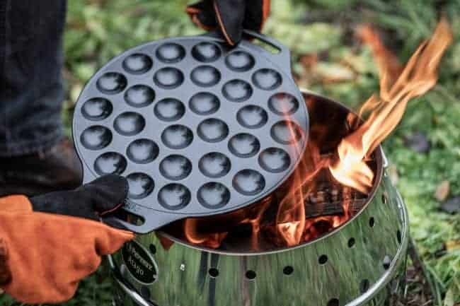 Load image into Gallery viewer, Petromax Poffertjes Pan Cast Iron By PetroMax
