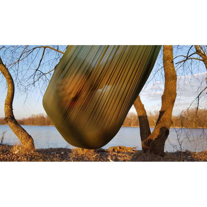 Load image into Gallery viewer, Bushmen ULTRALIGHT Hammock – Green By Bushmen
