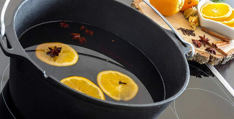 Load image into Gallery viewer, Petromax Dutch Ovens With Flat Bottom Surface (Various Size) By PetroMax
