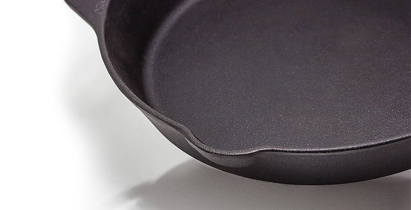 Load image into Gallery viewer, Petromax Fire Skillet Pan With 1 Handle (Various Sizes) By PetroMax

