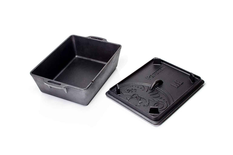 Load image into Gallery viewer, Petromax Loaf Pan with lid (Various Sizes) By PetroMax

