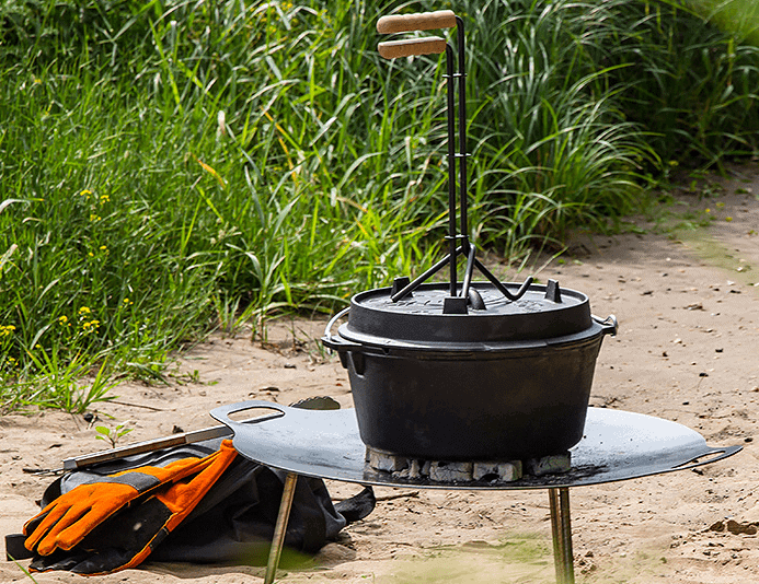 Load image into Gallery viewer, Petromax Professional Dutch Oven Lid Lifter By PetroMax
