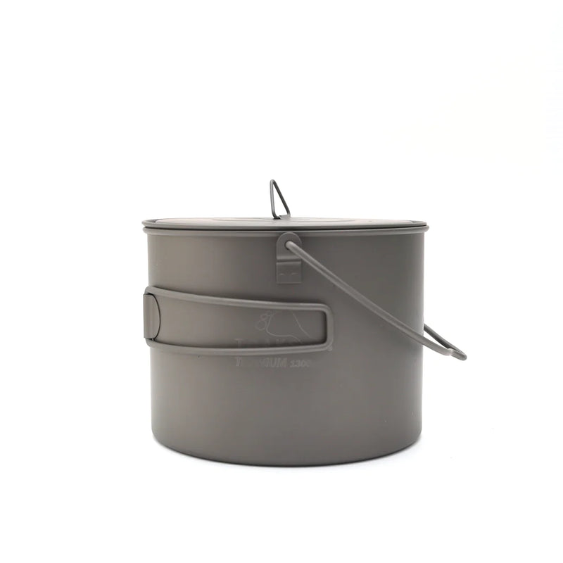 Load image into Gallery viewer, Toaks Titanium Pot with Bail Handle (Various Size) 1300ML By Toaks Outdoors
