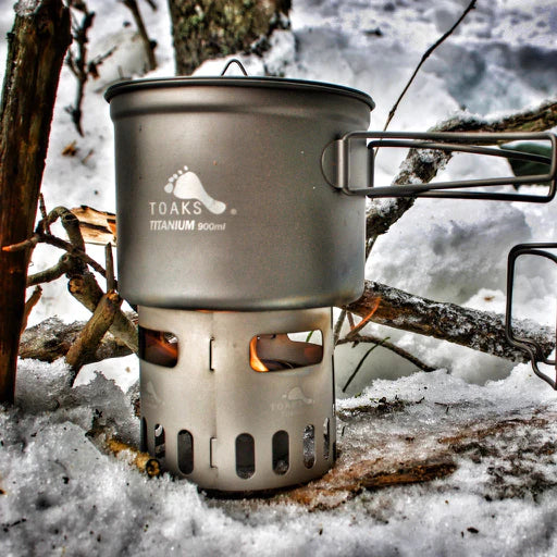 Load image into Gallery viewer, TOAKS Titanium Lightweight Pot with Lid (750ml &amp; 900ml) By Toaks Outdoors
